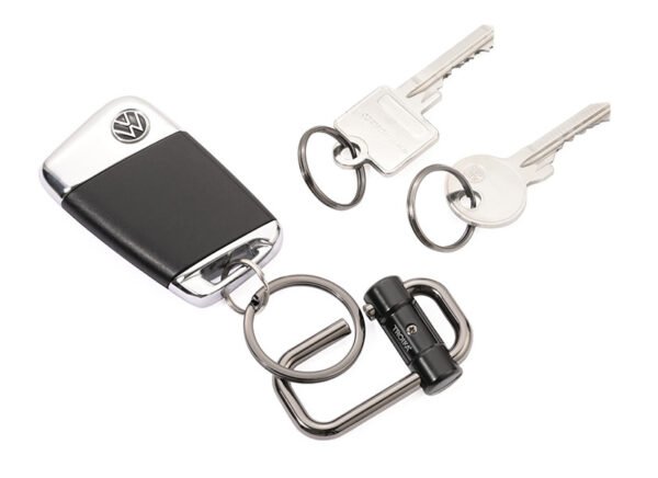 troika-keychain-2-way-key-KR22-09-BK-2 troika-keychain-2-way-key-KR22-09-BK-2