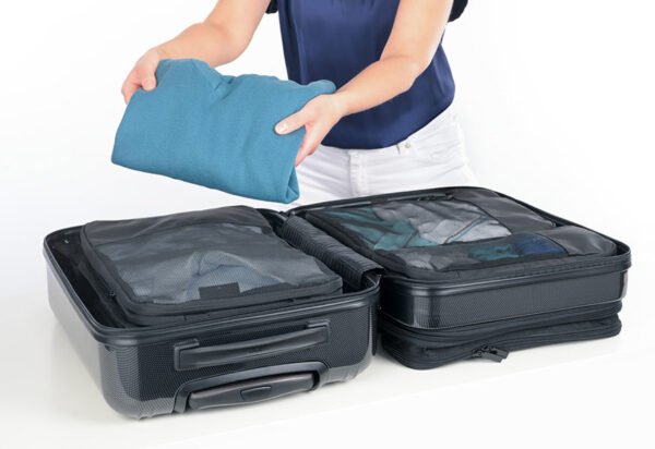 troika-black-packing-cubes-bbl56-6